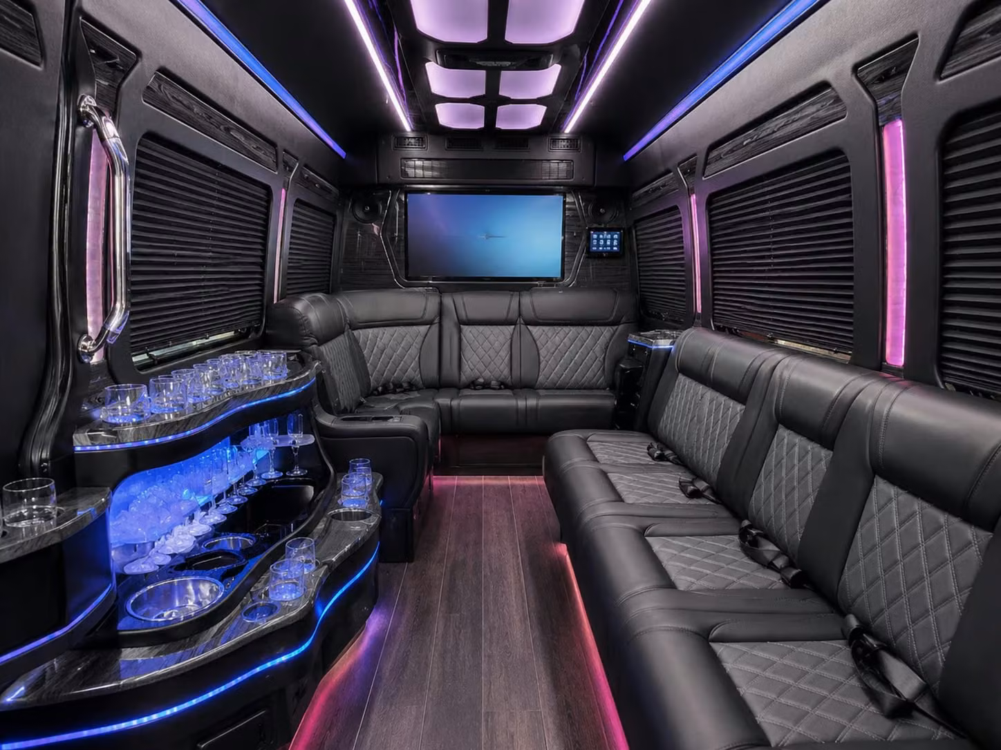 airport transfer shuttles for vancouver and portland international airport