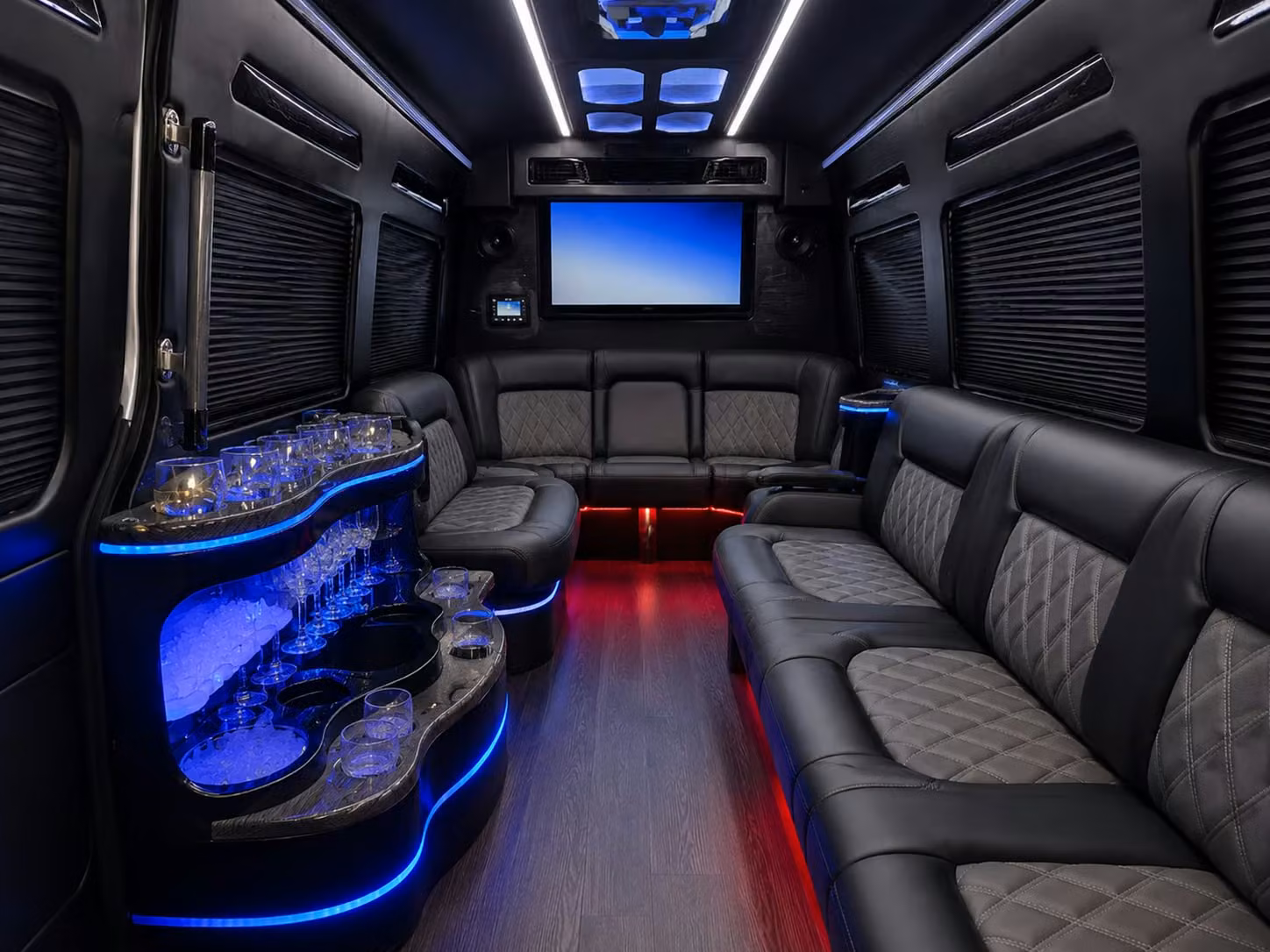 charterbusrentalvancouverwa com helps you arrange recurring shuttle bus service for vancouver sports organizations