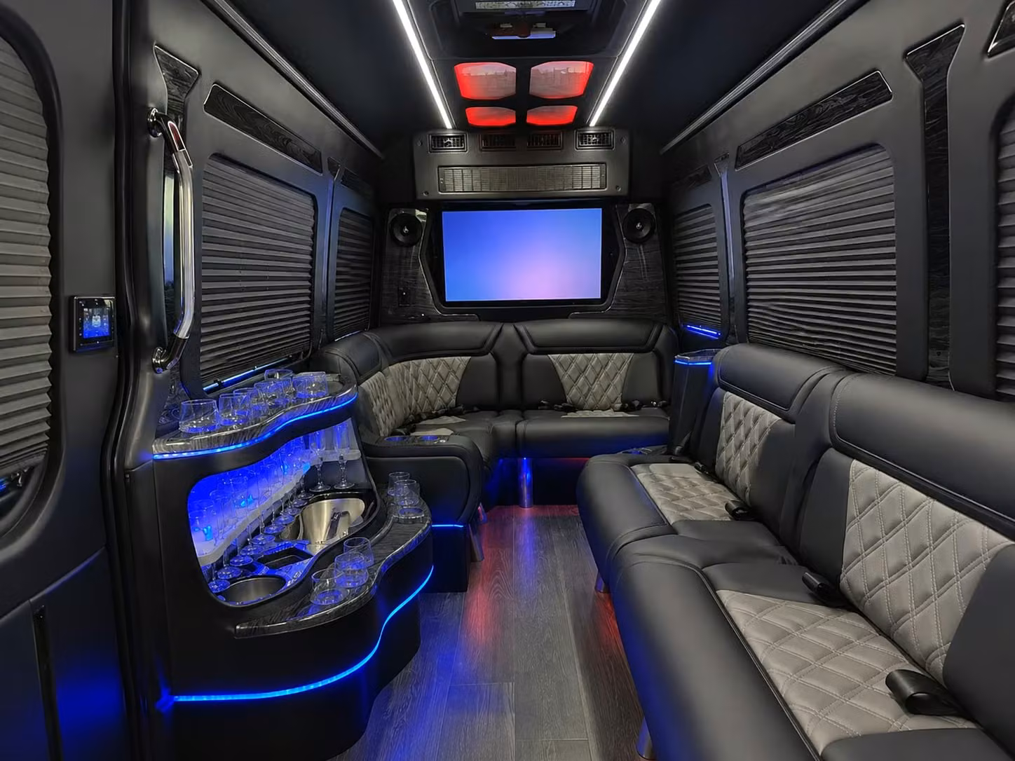 long distance sports team and fan transportation from vancouver washington