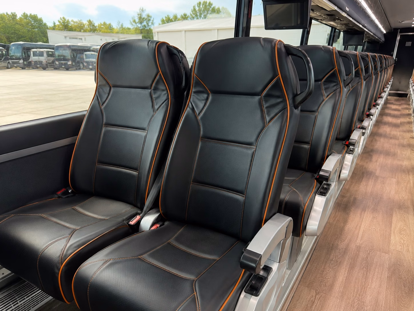 minibus rentals for vancouver school groups visiting the ridgefield national wildlife refuge